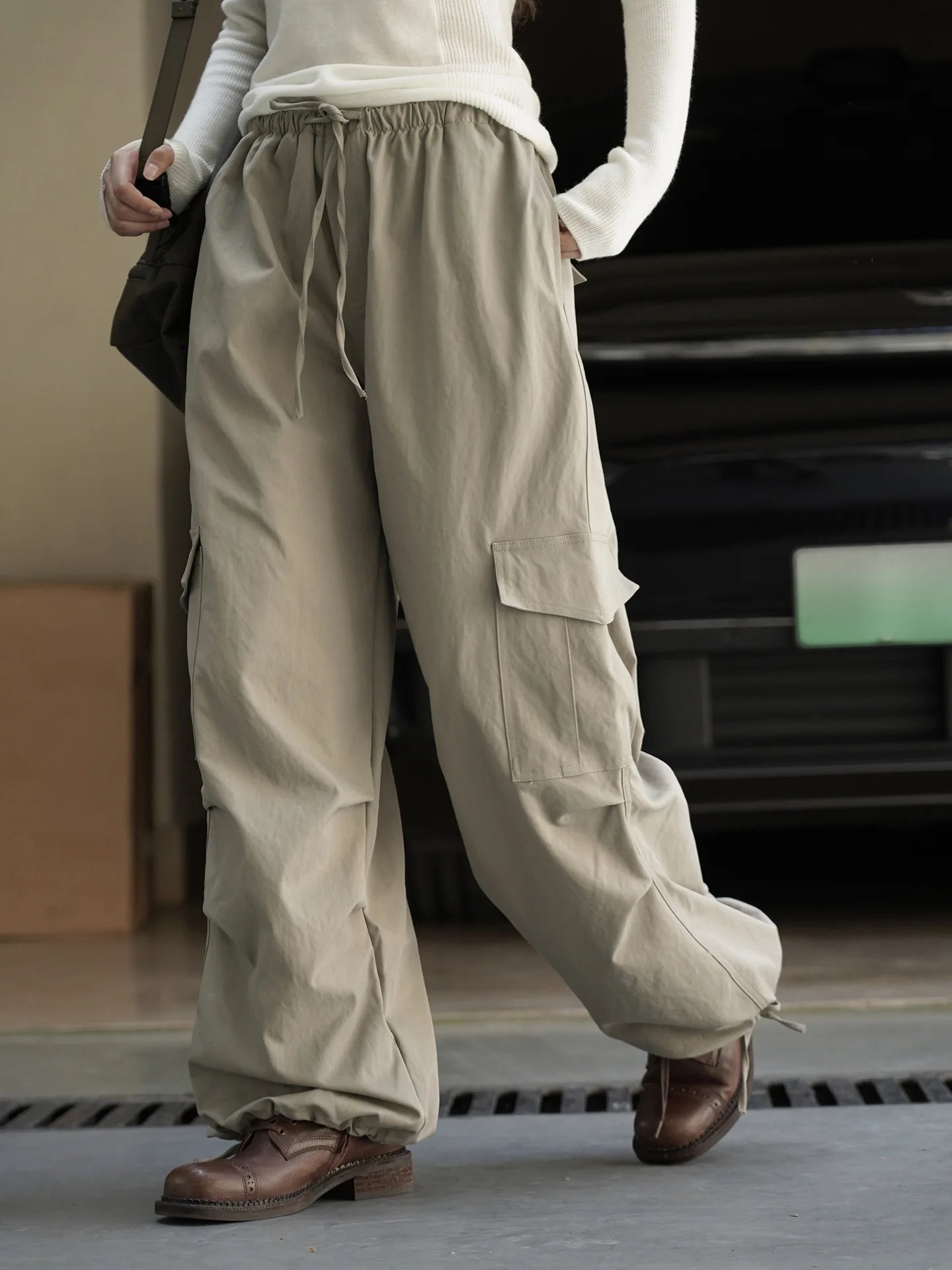 Pantalones Casuales Estilo Workwear Urbano - Cintura Elástica con Cordón - Bolsillos Plisados - Pantalón Largo para Mujer