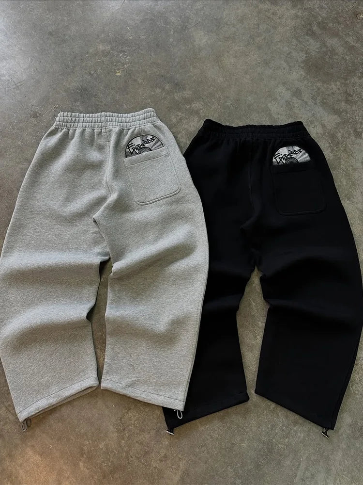 Conjunto Deportivo Retro Y2K Hombre - Sudadera Bordada Harajuku y Pantalón Suelto - Streetwear Hip Hop Casual 2025